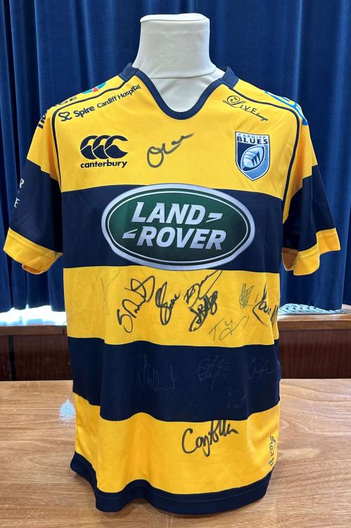 デッドストック canterbury CARDIFF BLUES Jersey2 Cardiff Blues home rugby shirt jersey Canterbury #10 size S