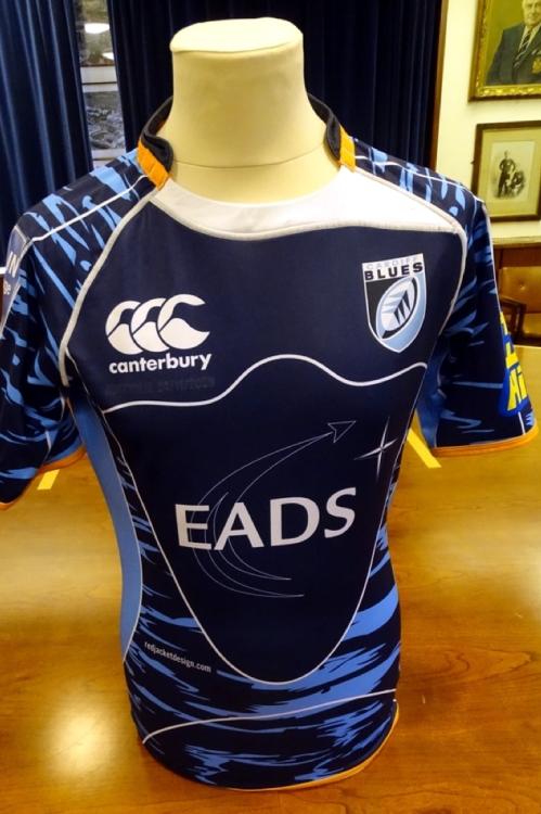 デッドストック canterbury CARDIFF BLUES Jersey2 Cardiff Blues home rugby shirt jersey Canterbury #10 size S